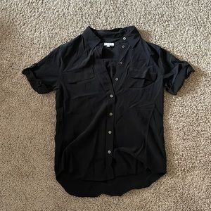 Equipment classic short sleeve button down silk shirt